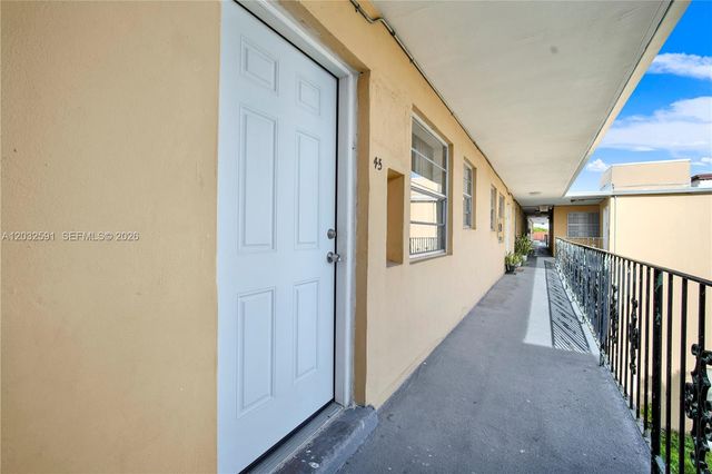 3855 SW 79th Ave 45, Miami, FL 33155