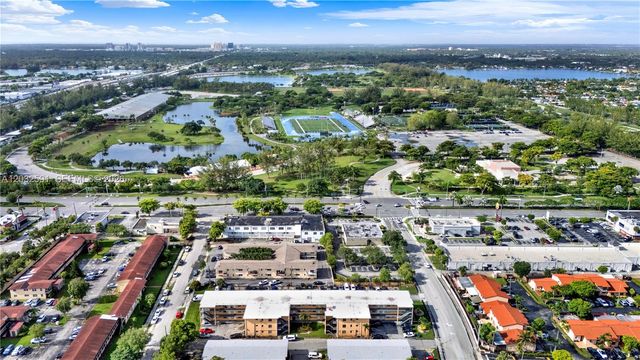 3855 SW 79th Ave 45, Miami, FL 33155