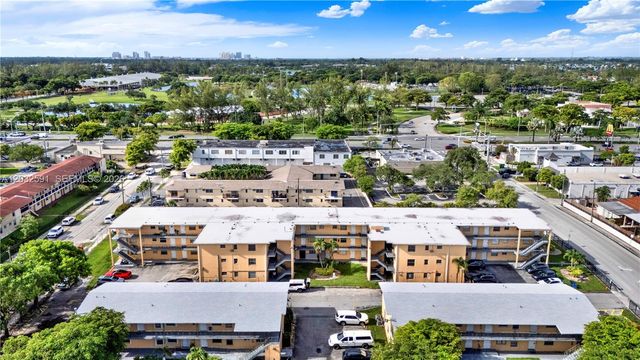 3855 SW 79th Ave 45, Miami, FL 33155