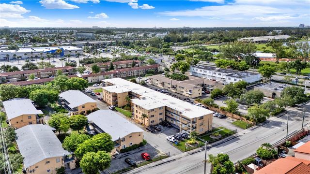 3855 SW 79th Ave 45, Miami, FL 33155