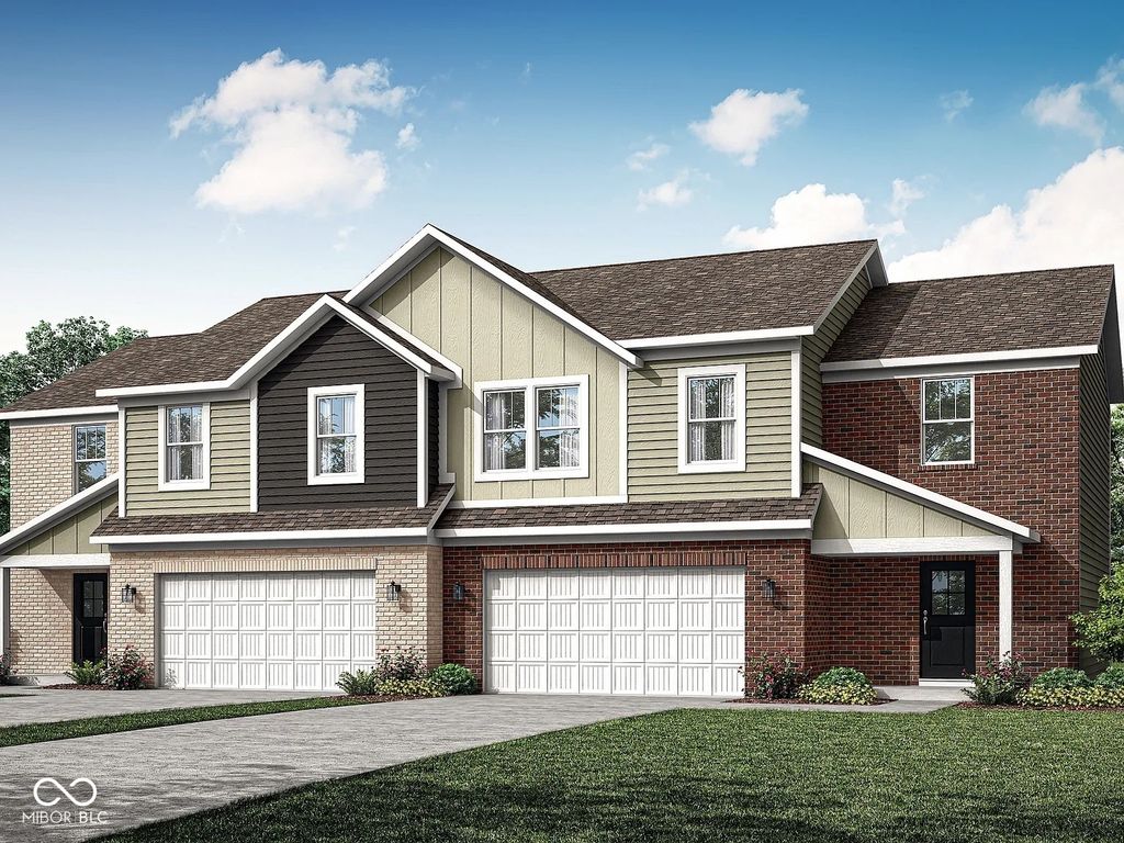 2868 Woods Edge Drive, Greenwood, IN 46143