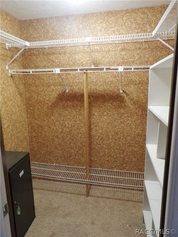 10 New Florida Avenue, Beverly Hills, FL 34465