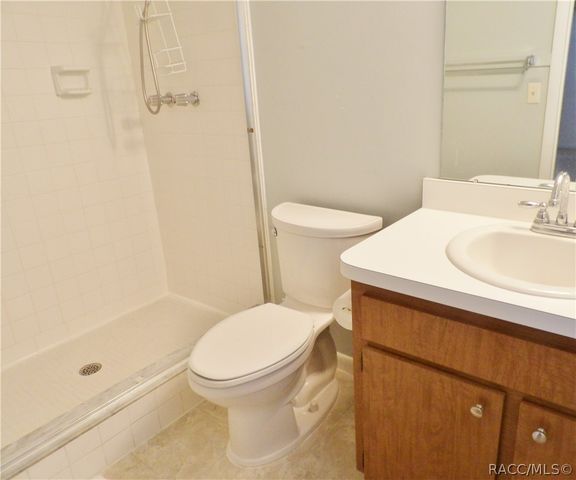 10 New Florida Avenue, Beverly Hills, FL 34465