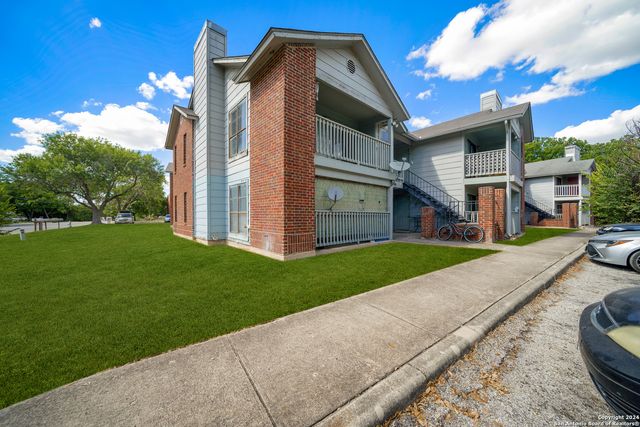 818 Station St Apt 3, Converse, TX 78109