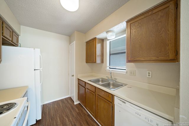 818 Station St Apt 3, Converse, TX 78109
