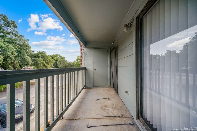 818 Station St Apt 3, Converse, TX 78109