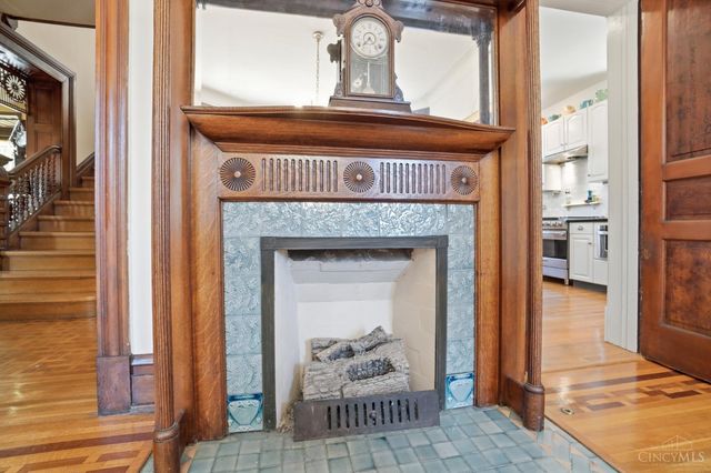 2944 Fairfield Avenue, Cincinnati, OH 45206