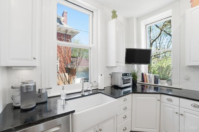 2944 Fairfield Avenue, Cincinnati, OH 45206