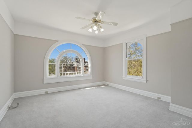 2944 Fairfield Avenue, Cincinnati, OH 45206