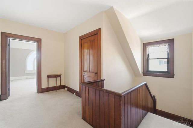 2944 Fairfield Avenue, Cincinnati, OH 45206