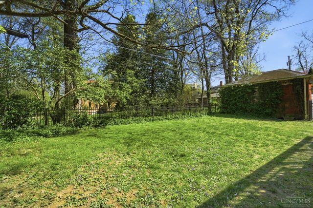 2944 Fairfield Avenue, Cincinnati, OH 45206