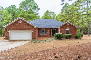 1110 Devonshire Trail, Aberdeen, NC 28315