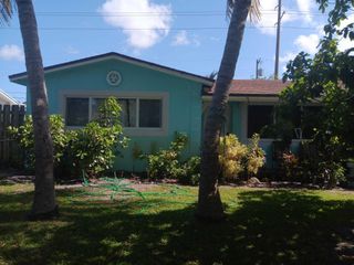 120 S Atlantic Drive W, Boynton Beach, FL 33435