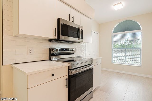 4985 Sandra Bay DR 201, Naples, FL 34109