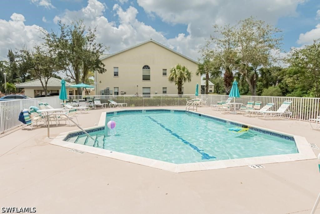4985 Sandra Bay DR 201, Naples, FL 34109
