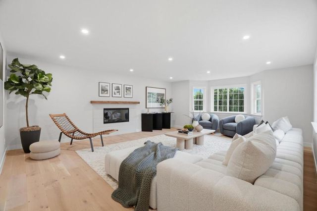 1051 Maraschino Drive, San Jose, CA 95129