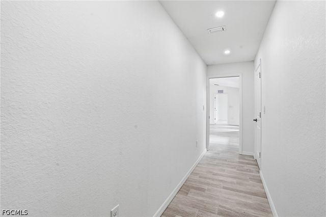 1725 NW 2nd ST, Cape Coral, FL 33993