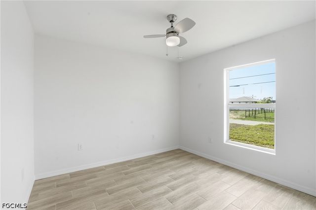 1725 NW 2nd ST, Cape Coral, FL 33993