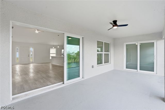 1725 NW 2nd ST, Cape Coral, FL 33993