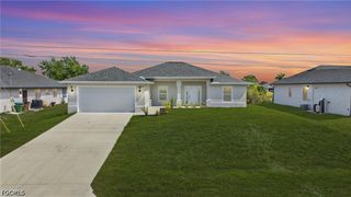 1725 NW 2nd ST, Cape Coral, FL 33993