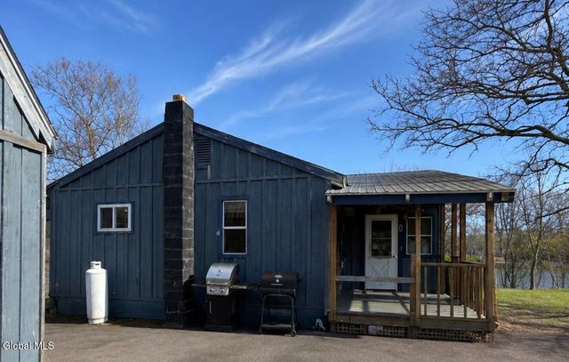 42 Indiana Avenue, Queensbury, NY 12804