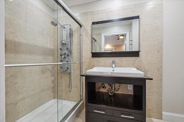 2107 Morgan Street, Houston, TX 77006
