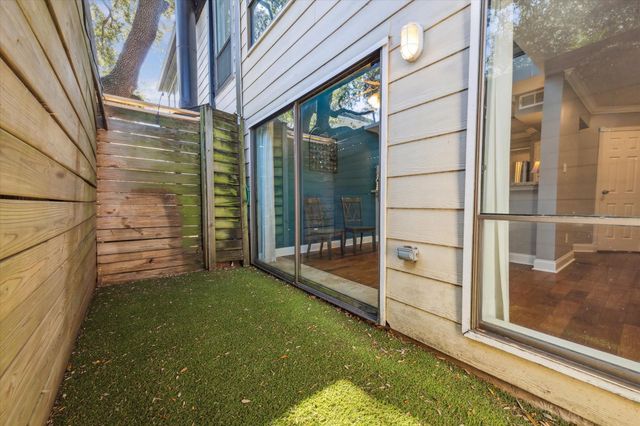 2107 Morgan Street, Houston, TX 77006