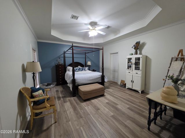 211 Manning Drive, Lafayette, LA 70508