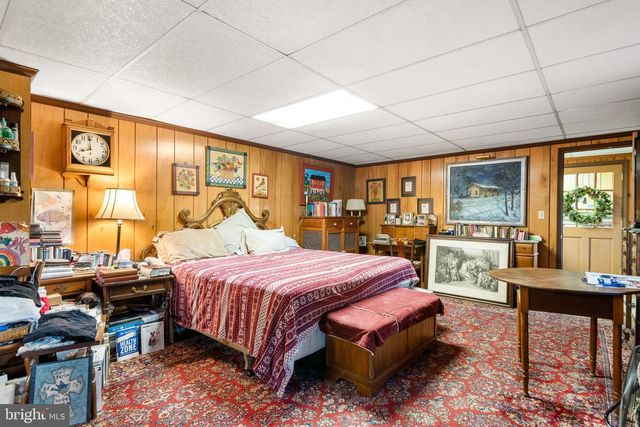 1283 WEISSTOWN RD, Boyertown, PA 19512