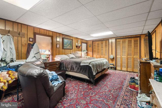 1283 WEISSTOWN RD, Boyertown, PA 19512