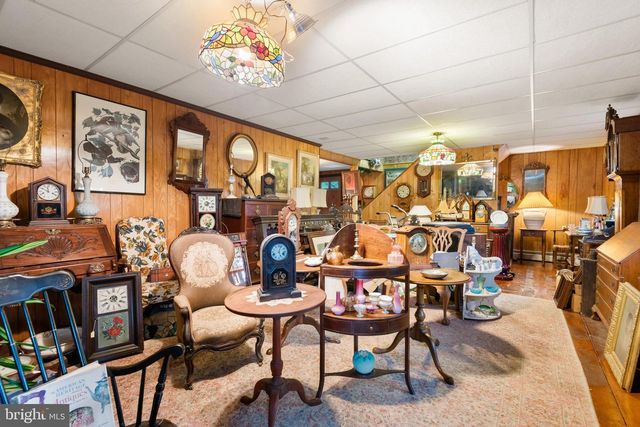 1283 WEISSTOWN RD, Boyertown, PA 19512