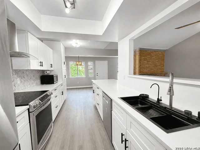 1034 Ericson Drive, San Antonio, TX 78254