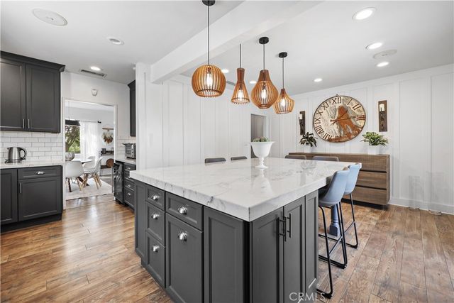 813 Mountain View, Altadena, CA 91001