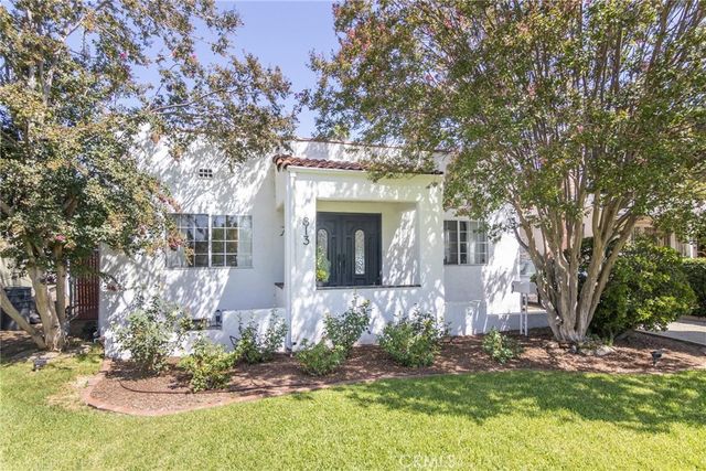 813 Mountain View, Altadena, CA 91001