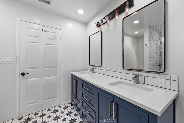 813 Mountain View, Altadena, CA 91001
