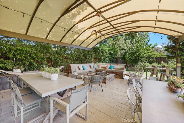 813 Mountain View, Altadena, CA 91001