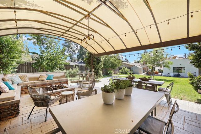 813 Mountain View, Altadena, CA 91001