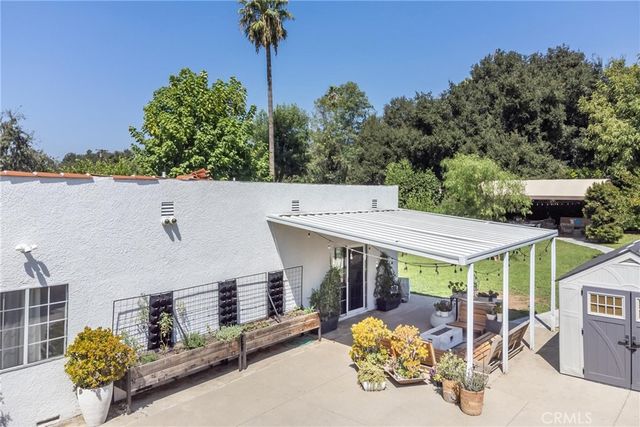 813 Mountain View, Altadena, CA 91001
