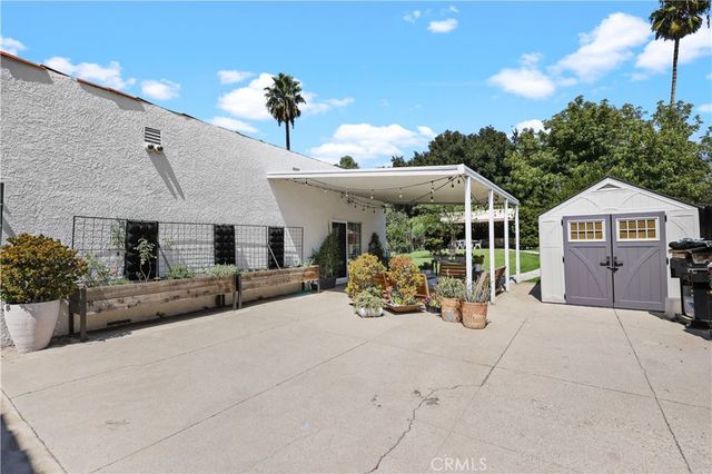 813 Mountain View, Altadena, CA 91001