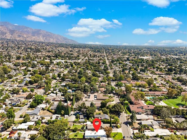 813 Mountain View, Altadena, CA 91001