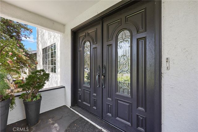 813 Mountain View, Altadena, CA 91001