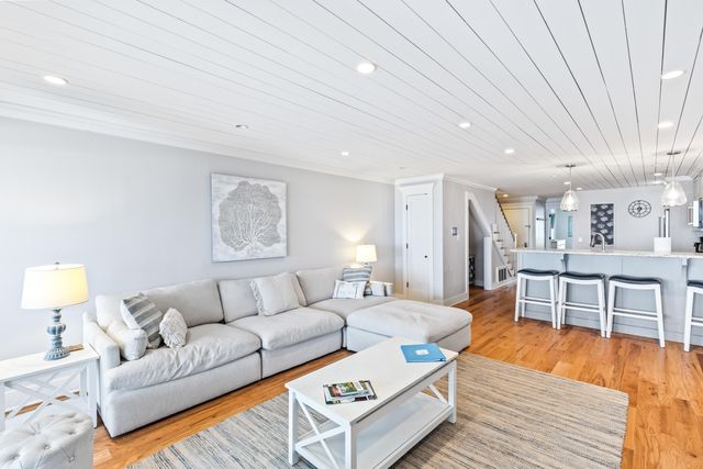 6400 Palmetto Drive 31, Isle Of Palms, SC 29451