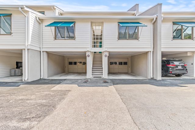 6400 Palmetto Drive 31, Isle Of Palms, SC 29451