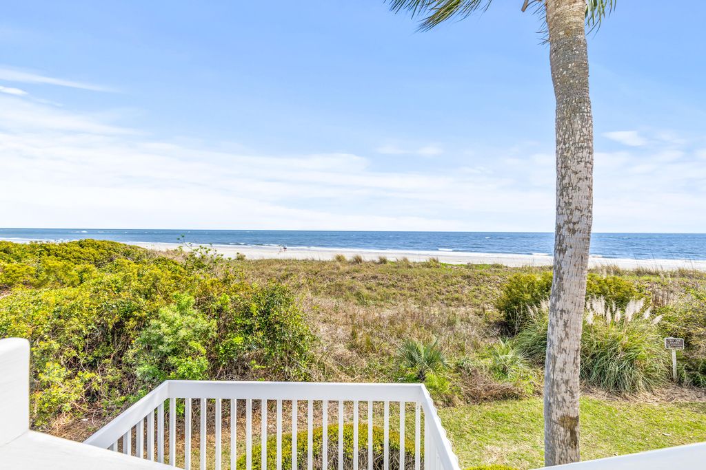 6400 Palmetto Drive 31, Isle Of Palms, SC 29451