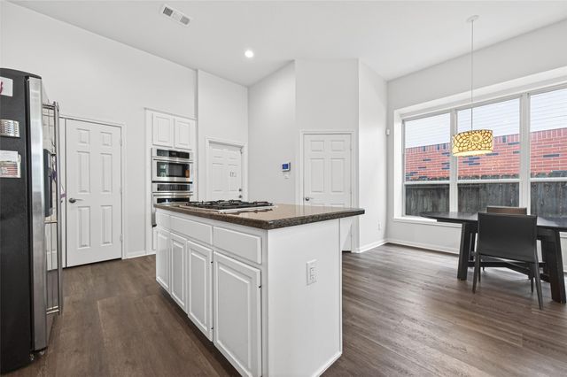 12426 Shadycrest Drive, Houston, TX 77082