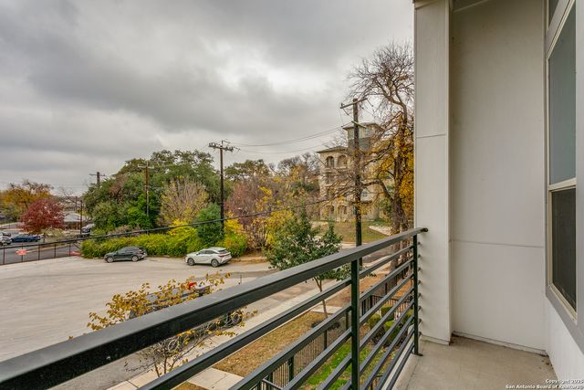 132 Humphrey, San Antonio, TX 78209