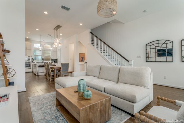 132 Humphrey, San Antonio, TX 78209