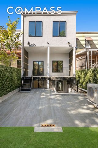 84 Himrod Street, New York City, NY 11221