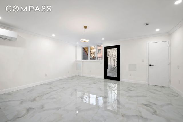84 Himrod Street, New York City, NY 11221