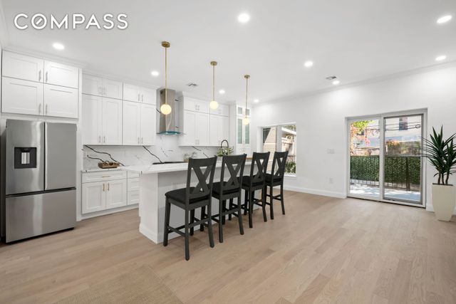 84 Himrod Street, New York City, NY 11221